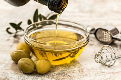 Najava: "XIII. međunarodna manifestacija 'Dani mladog maslinovog ulja u Dalmaciji' - 16. prosinca 2023. u hotelu Imperial"
