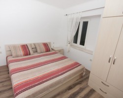 stan-centru-vodica-parkingom-sve-rezije-ukljucene-cijenu-slika-73133875