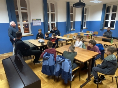 0-02-05-328656f62cc228943950b6521065ca602a14bd814ca24a729fd545966cc15e81_e313db9b