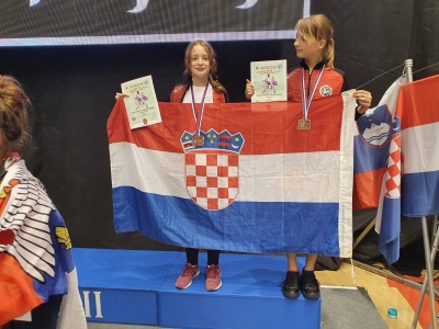 ELIN I TARA NA PB (1)