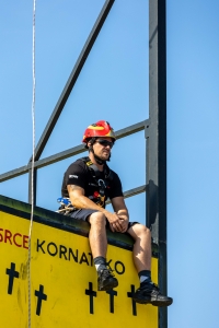 sk (4 of 18)