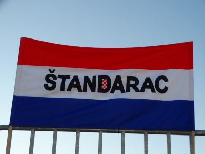 Zastava MNK Štandarac Radašinovci