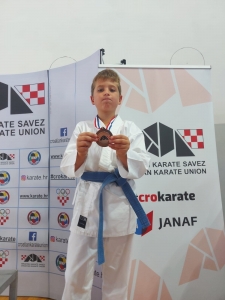 jastrebarsko 12