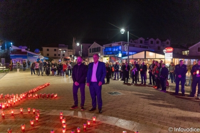 vuk (12 of 22)