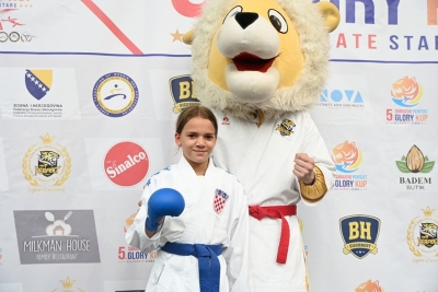 glory10